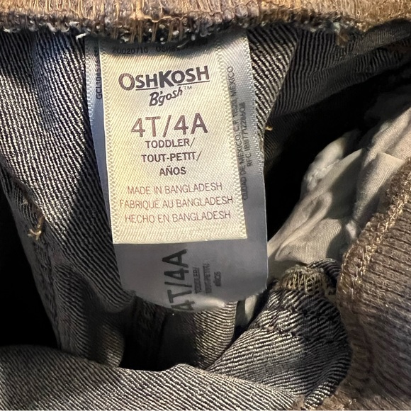 Oshkosh 4T jeans - Picture 4 of 4